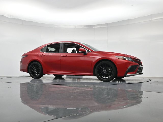 Used 2023 Toyota Camry XSE w/ Navigation Package FWD image 31