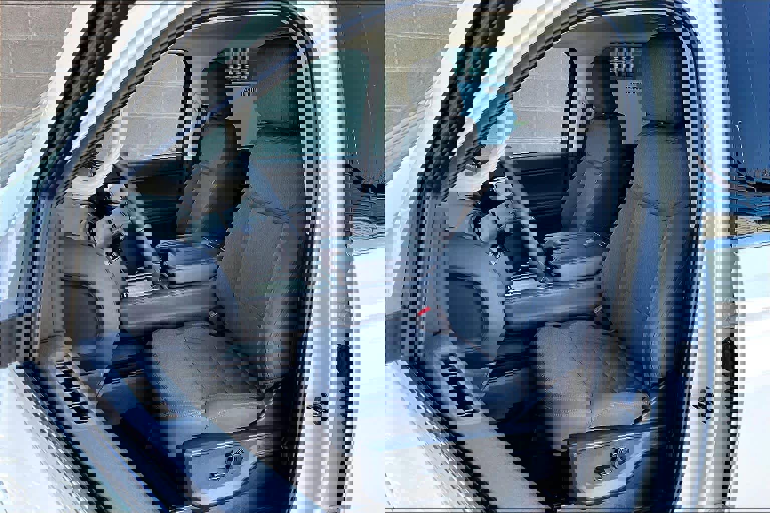 Certified 2025 Ford Expedition Max Active image 13