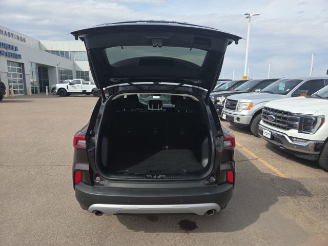 Certified 2023 Ford Escape Active w/ Tech Pack #1 AWD/4WD image 6