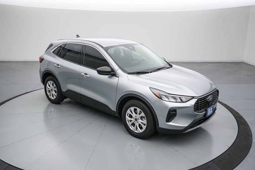 Certified 2024 Ford Escape Active FWD video 3