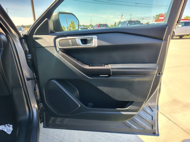Certified 2021 Ford Explorer 4WD image 13