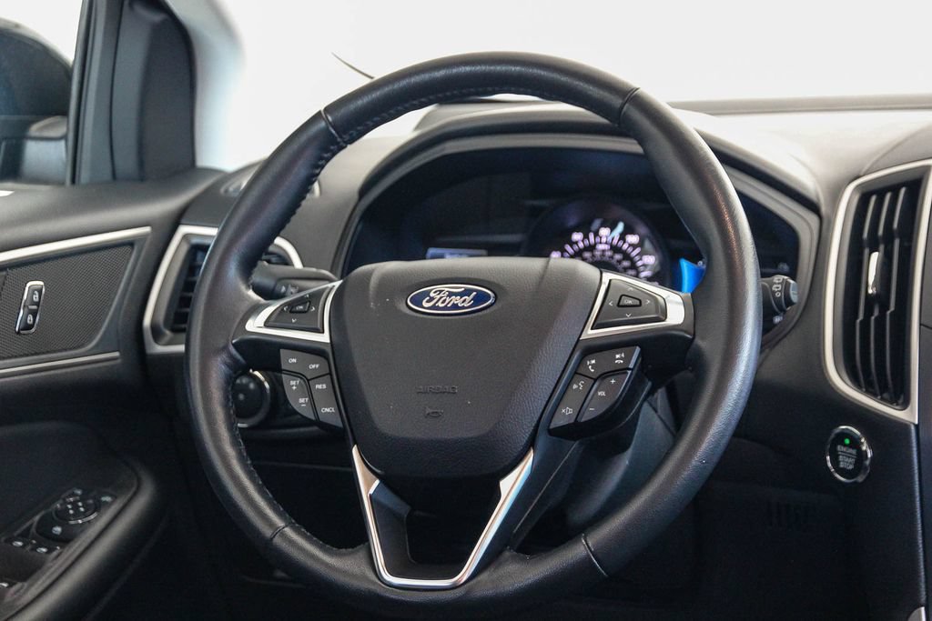 Certified 2023 Ford Edge SEL w/ Convenience Package AWD/4WD image 16
