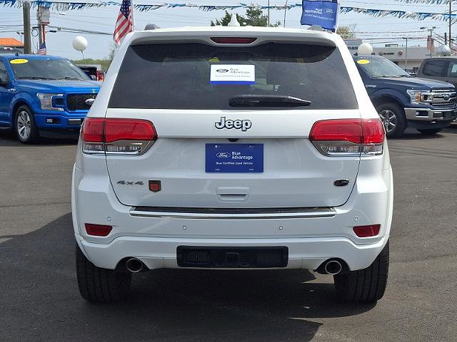 Used 2019 Jeep Grand Cherokee Overland image 2