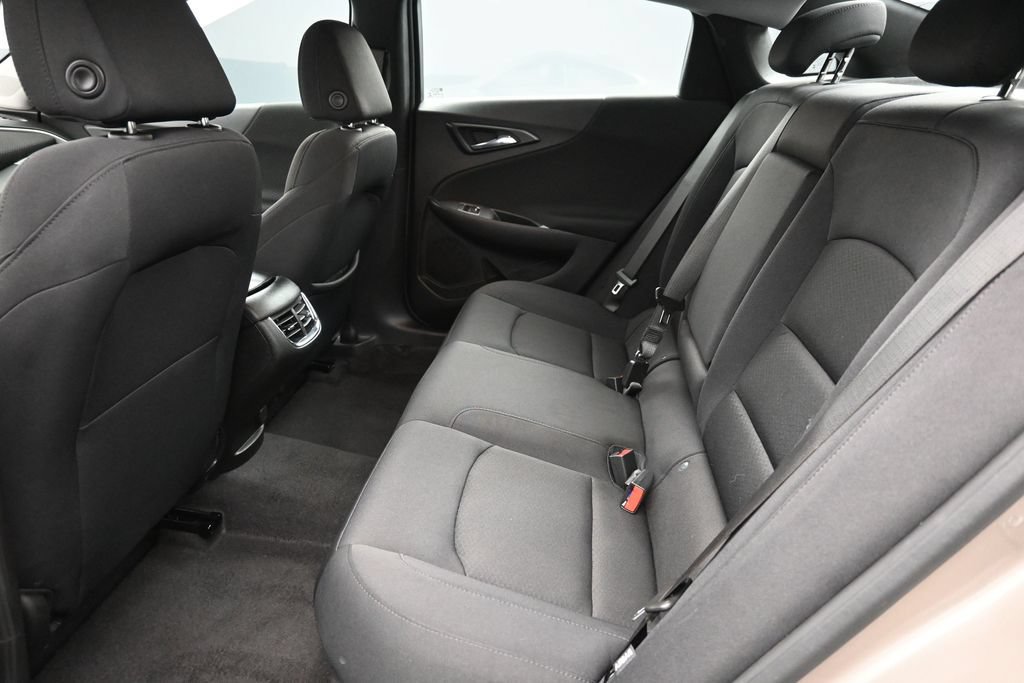 Used 2025 Chevrolet Malibu LT FWD image 19