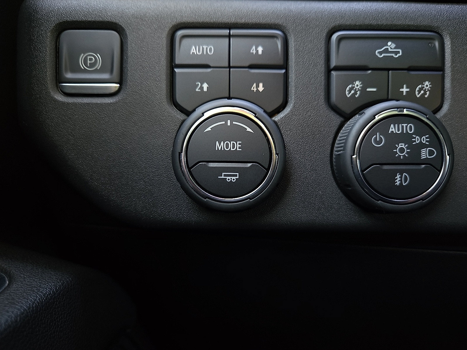 Used 2023 Chevrolet Silverado 1500 RST AWD/4WD image 20