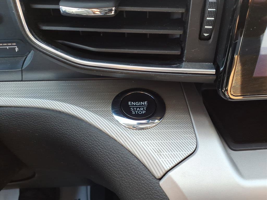 Certified 2023 Ford Explorer XLT w/ Equipment Group 202A image 25