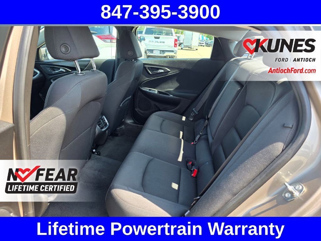 Used 2024 Chevrolet Malibu LT FWD image 24