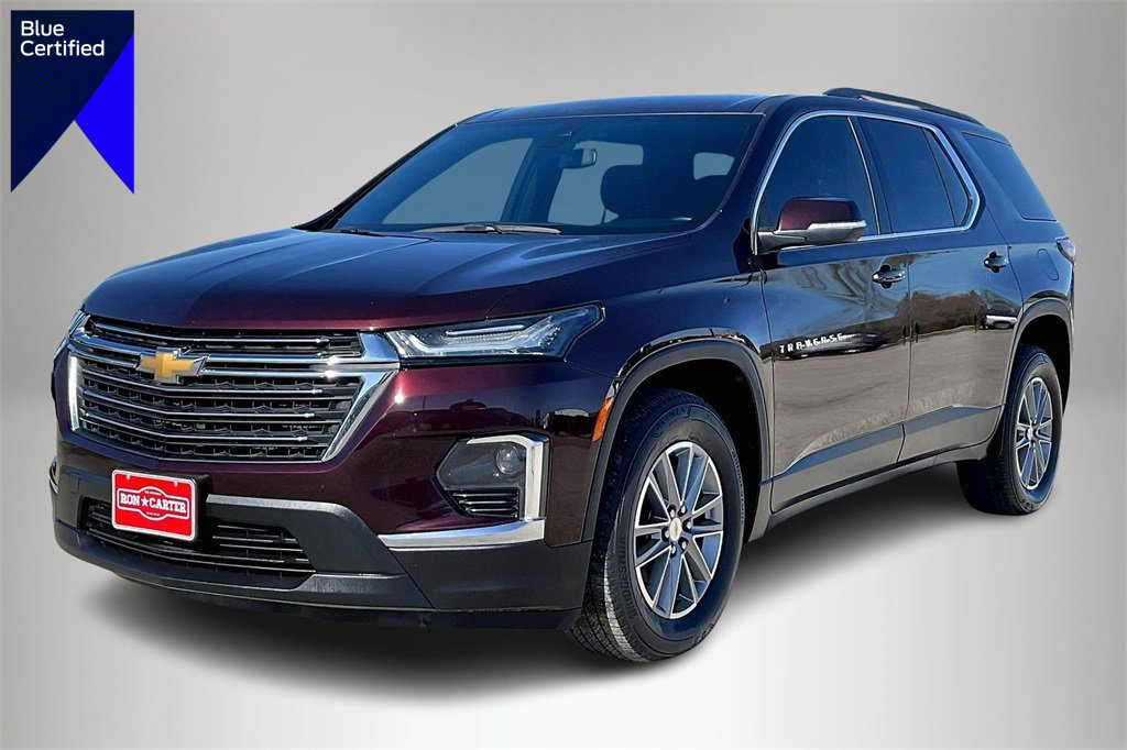 Used 2023 Chevrolet Traverse LT image 1