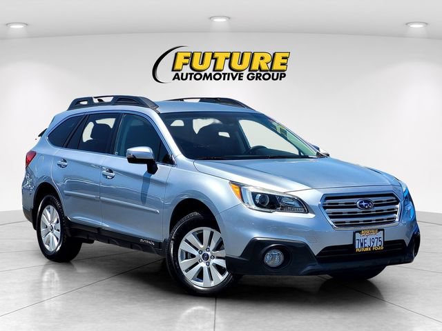 Used 2017 Subaru Outback 2.5i Premium AWD/4WD image 1