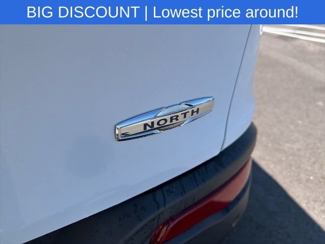 Used 2017 Jeep Cherokee Latitude w/ True North Edition AWD/4WD image 9