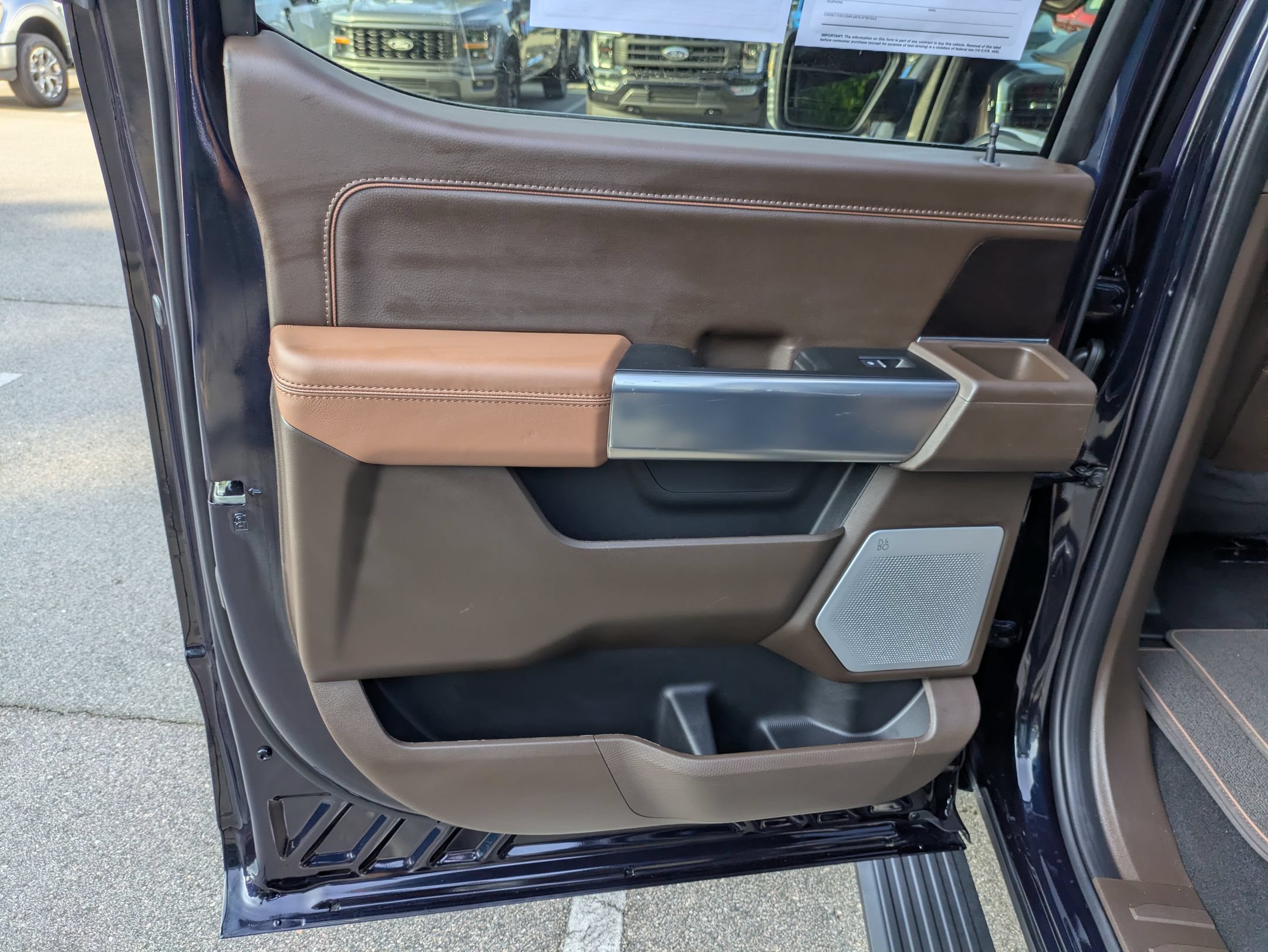 Certified 2025 Ford F150 King Ranch AWD/4WD image 33