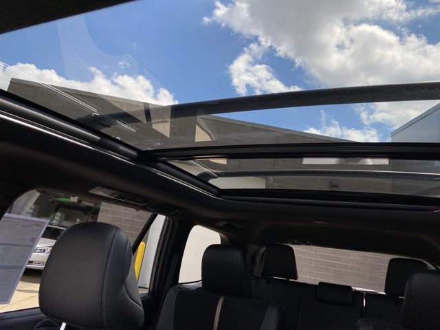 Used 2024 Toyota Grand Highlander AWD Hybrid image 21
