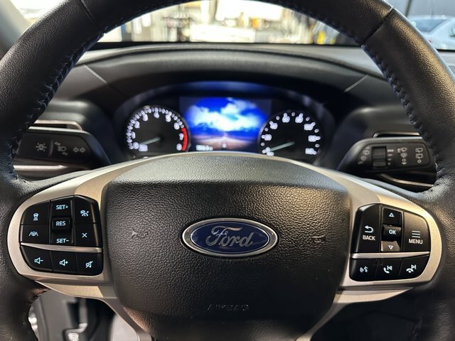 Certified 2024 Ford Explorer Limited w/ Limited Technology Package AWD/4WD image 14