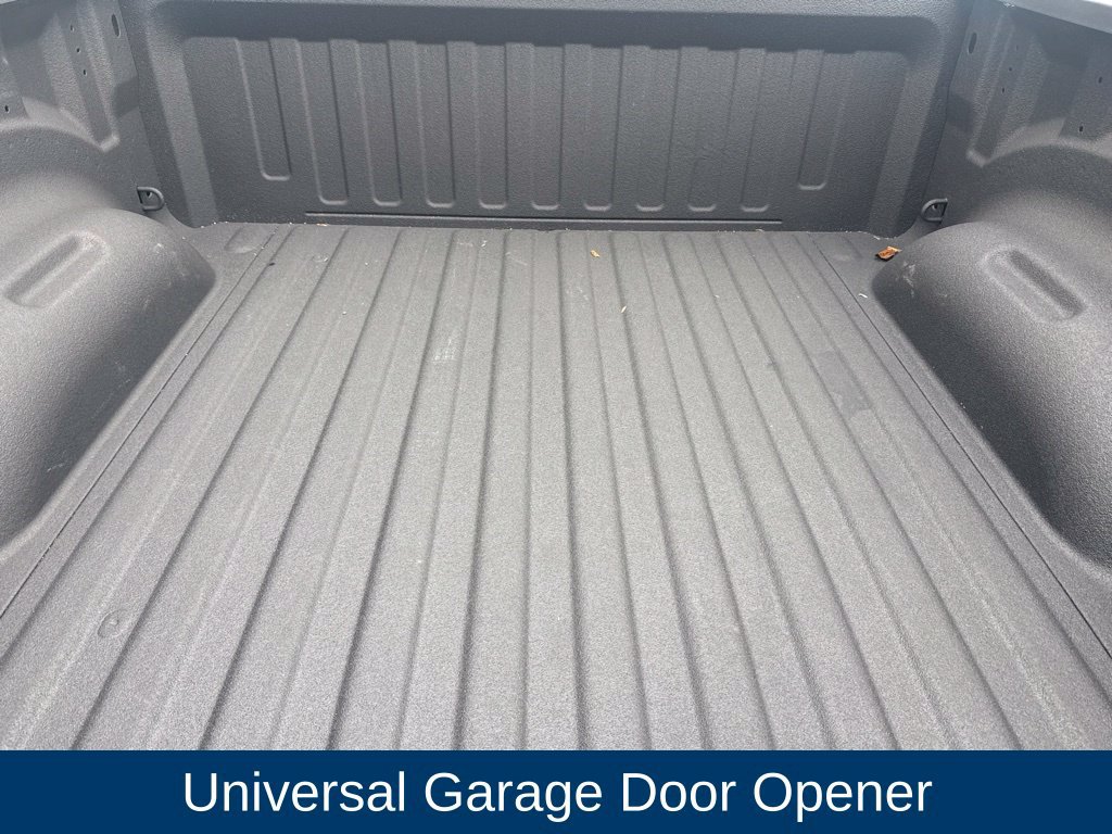 Used 2025 RAM 1500 Big Horn RWD image 29