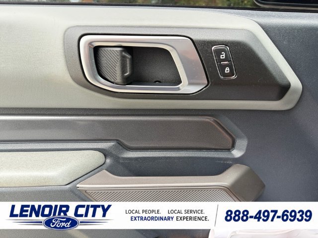 Certified 2023 Ford Bronco Badlands AWD/4WD image 17
