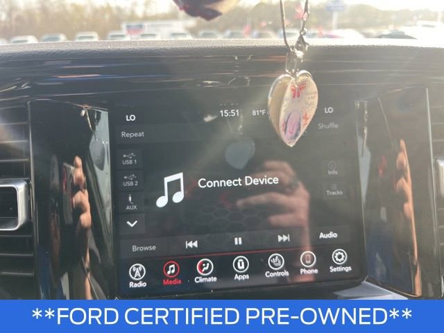 Used 2023 Dodge Durango SXT w/ SXT Blacktop Group image 19