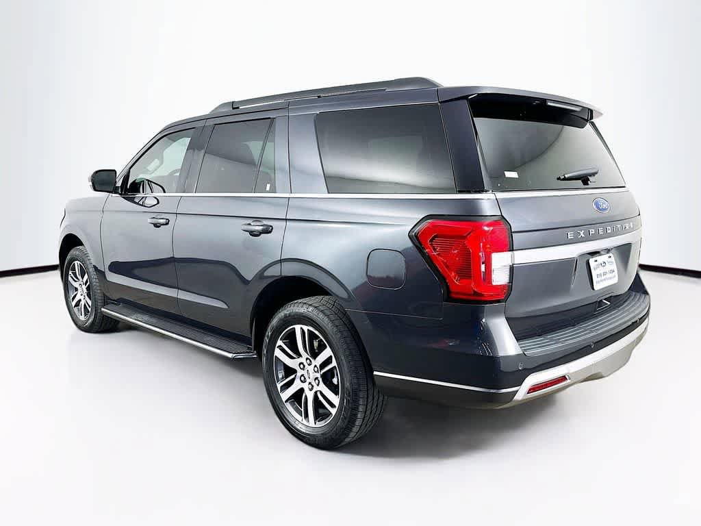 Certified 2022 Ford Expedition XLT RWD image 4
