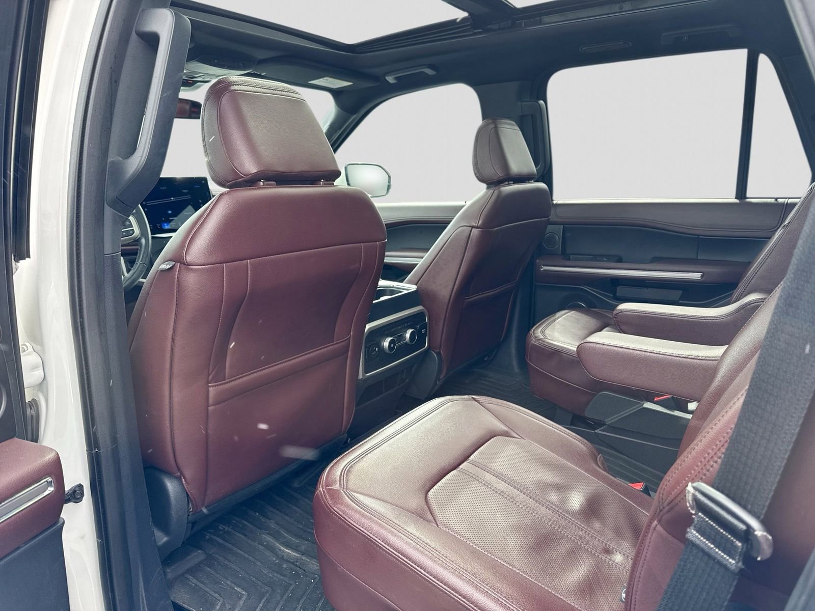 Certified 2022 Ford Expedition Limited AWD/4WD image 5