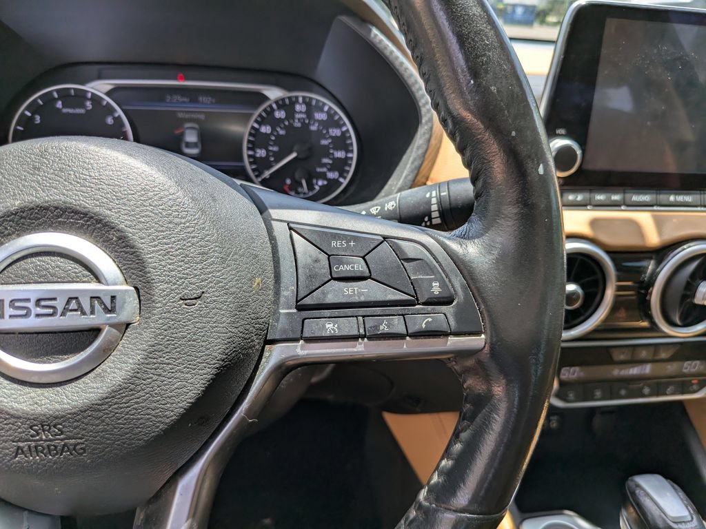 Used 2023 Nissan Sentra SV w/ SV Premium Package FWD image 31