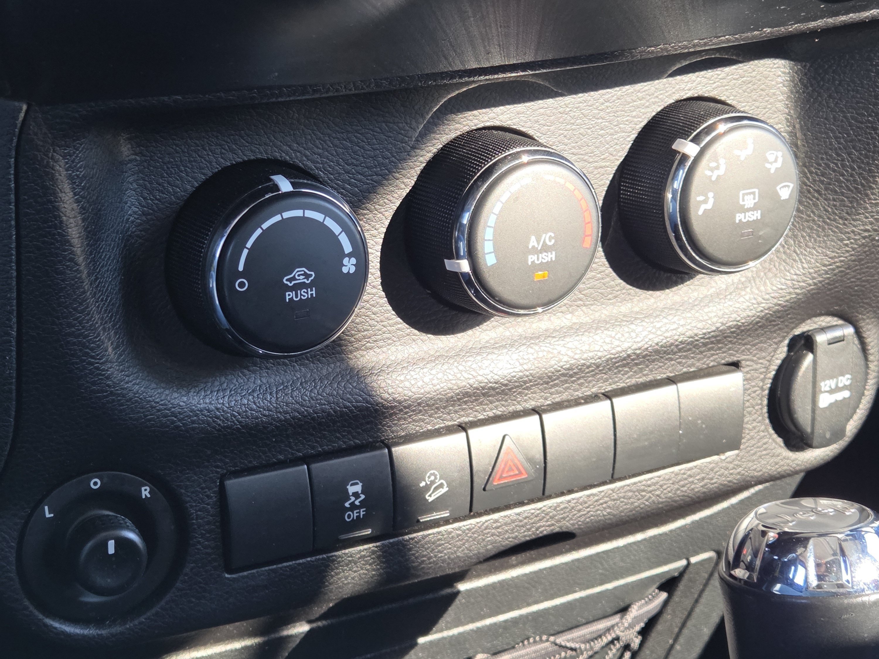 Used 2017 Jeep Wrangler Unlimited Sport w/ Quick Order Package 24S AWD/4WD image 34