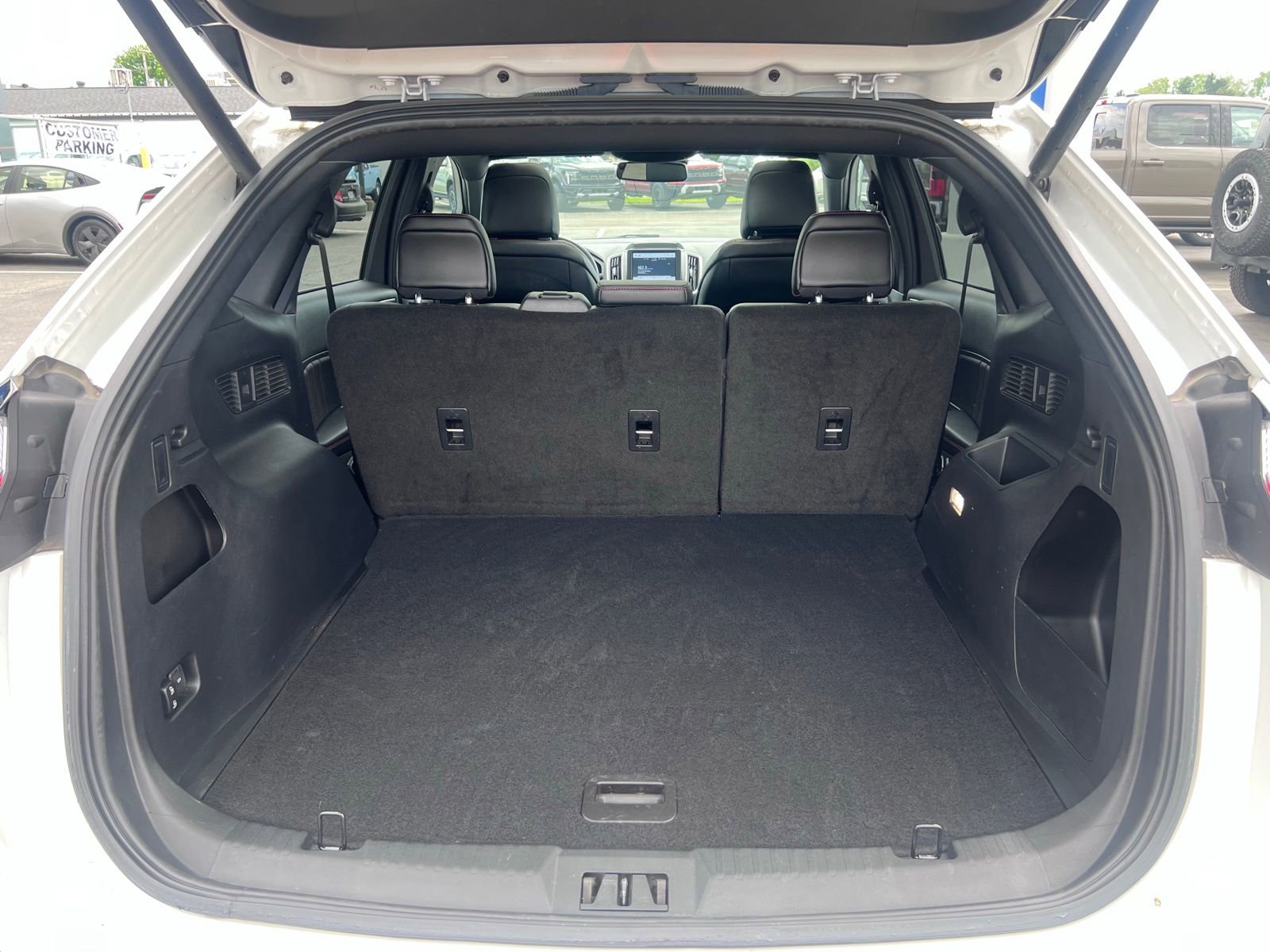 Certified 2023 Ford Edge ST-Line AWD/4WD image 11