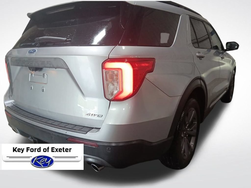 Certified 2022 Ford Explorer XLT w/ Equipment Group 202A AWD/4WD image 14
