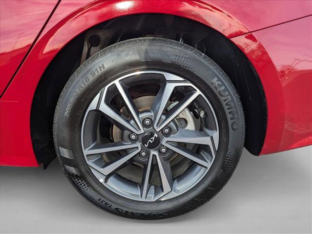 Used 2024 Kia Forte LXS w/ LXS Technology Package FWD image 23