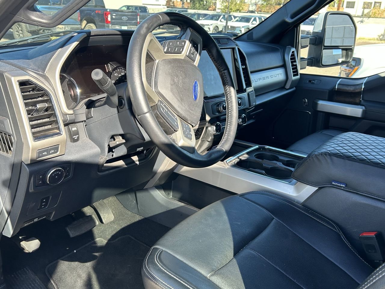 Certified 2022 Ford F350 Lariat w/ Lariat Value Package image 9