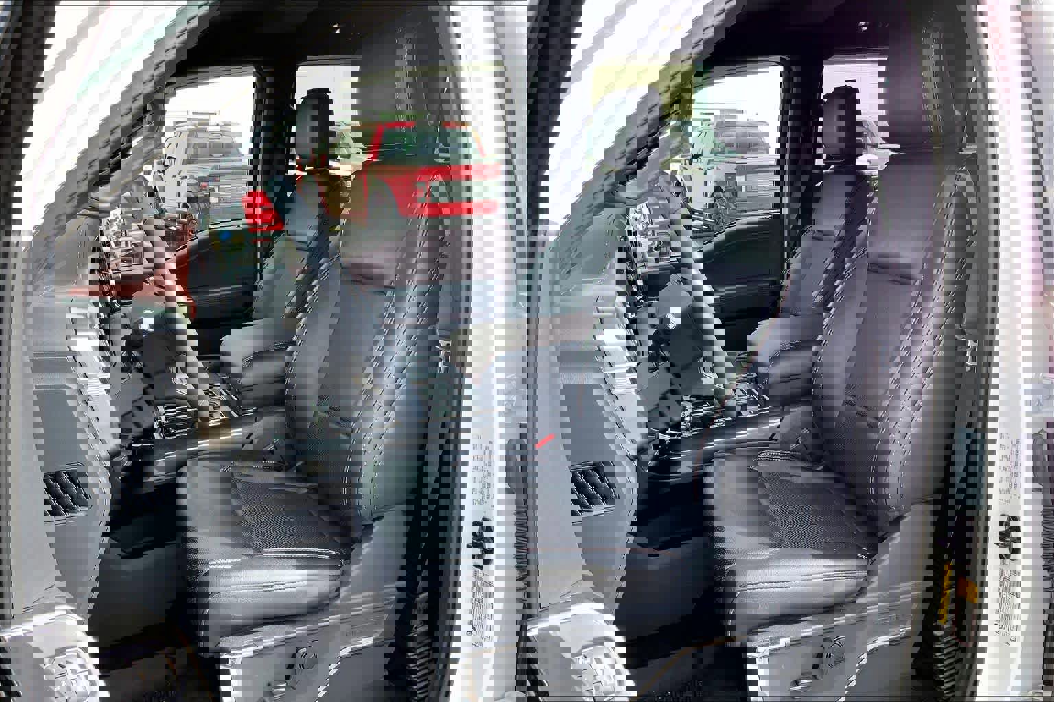 Certified 2023 Ford F150 Lariat image 9