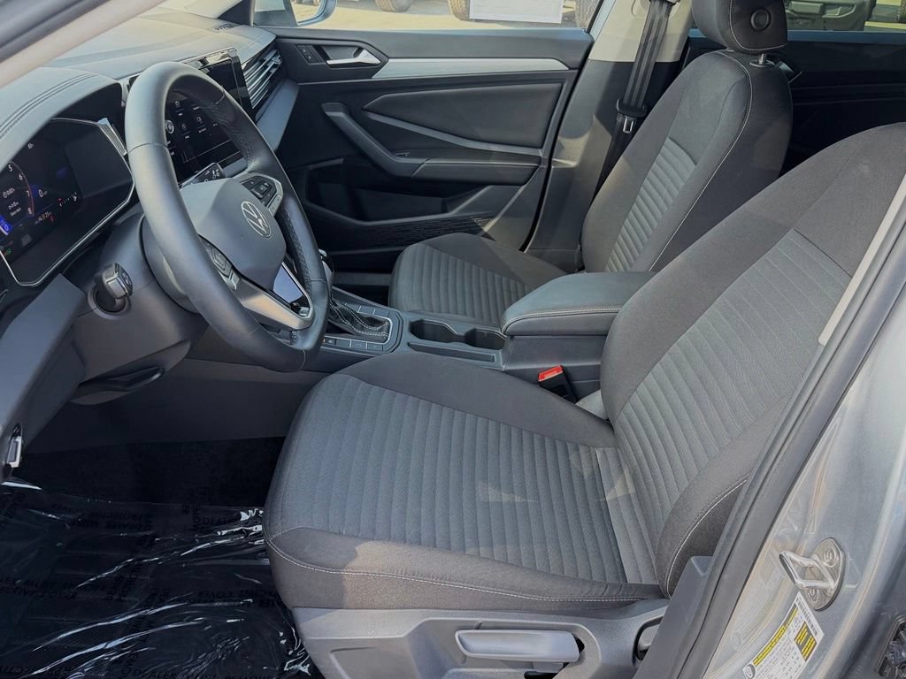 Used 2025 Volkswagen Jetta S FWD image 15