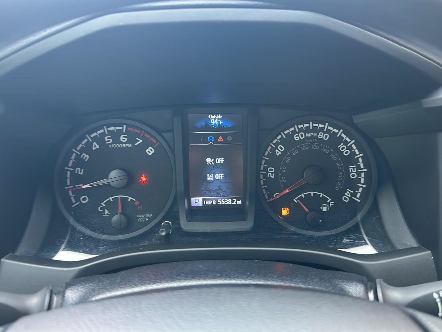 Used 2022 Toyota Tacoma SR AWD/4WD image 15