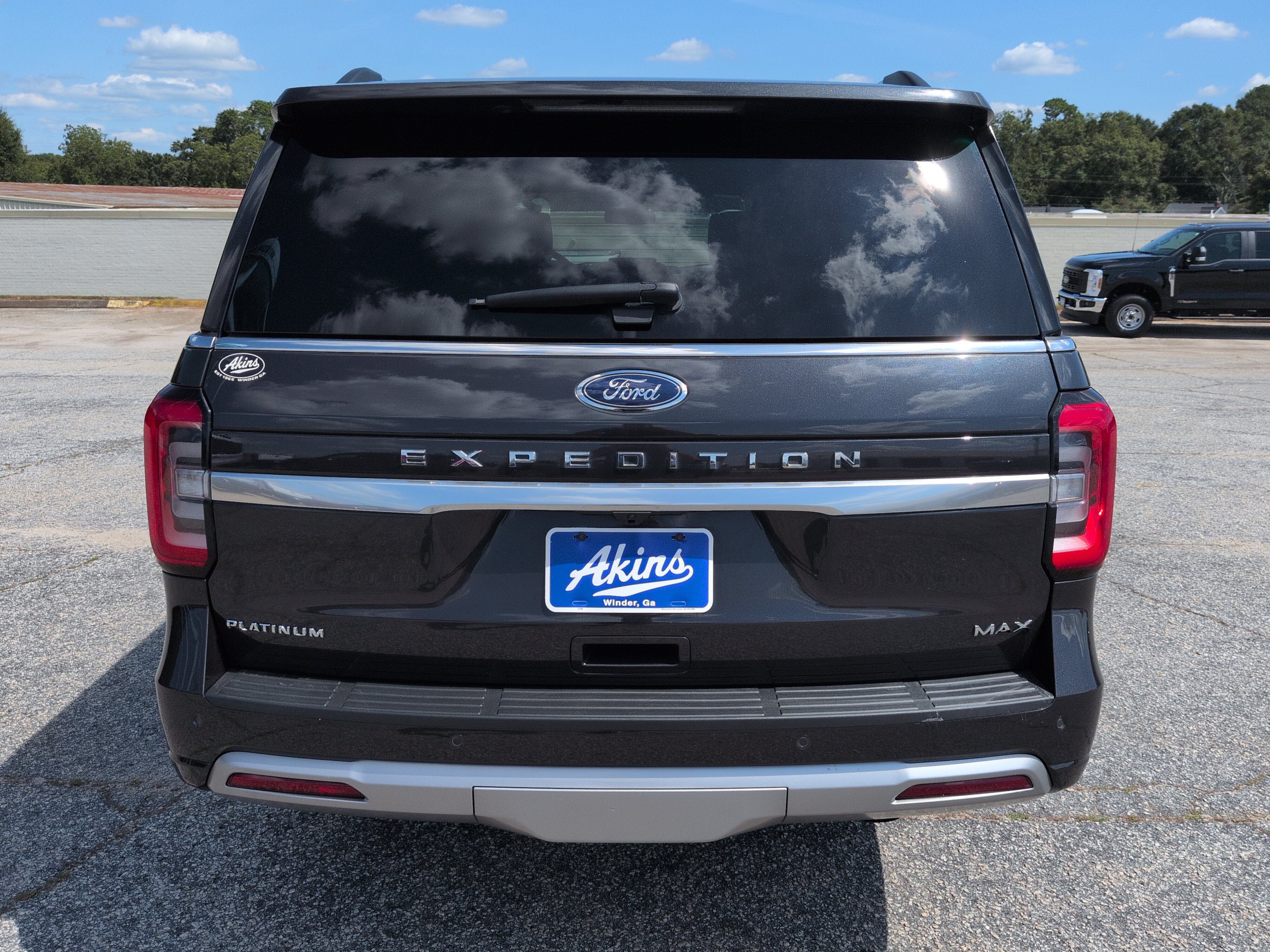 Certified 2024 Ford Expedition Max Platinum AWD/4WD image 4