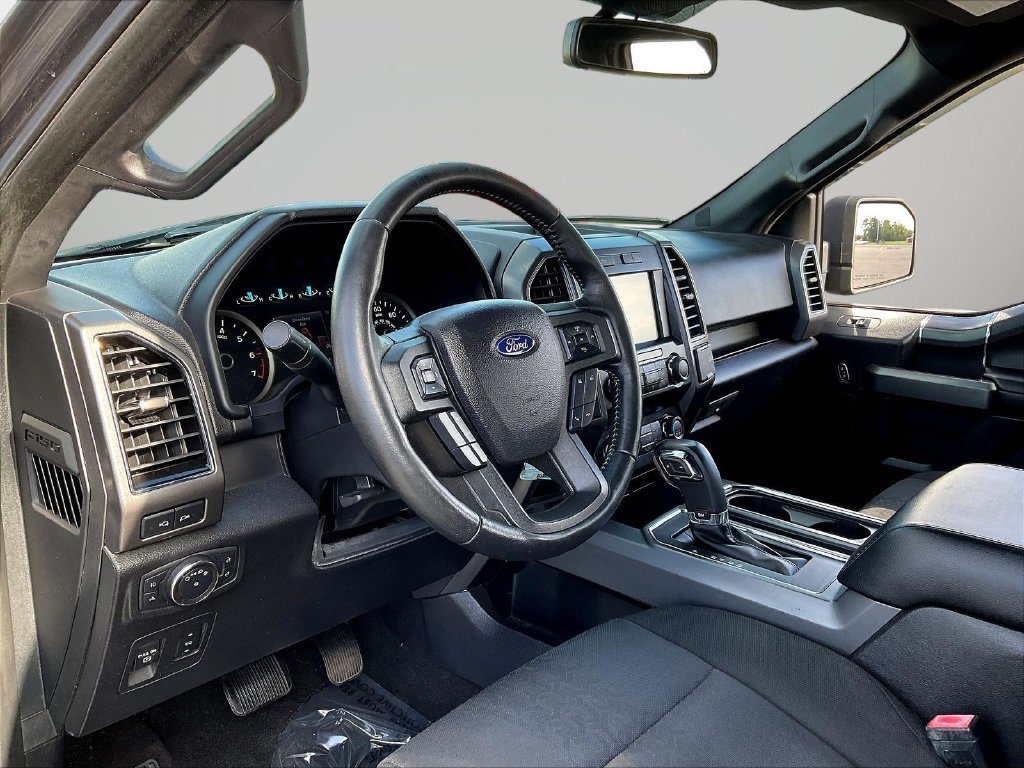 Certified 2019 Ford F150 XLT w/ Equipment Group 302A Luxury AWD/4WD image 20