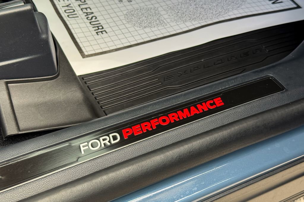 Certified 2025 Ford Explorer ST AWD/4WD image 16