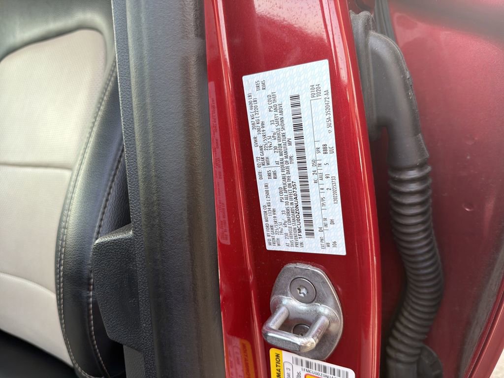 Certified 2022 Ford Escape Titanium w/ Titanium Elite Package image 33