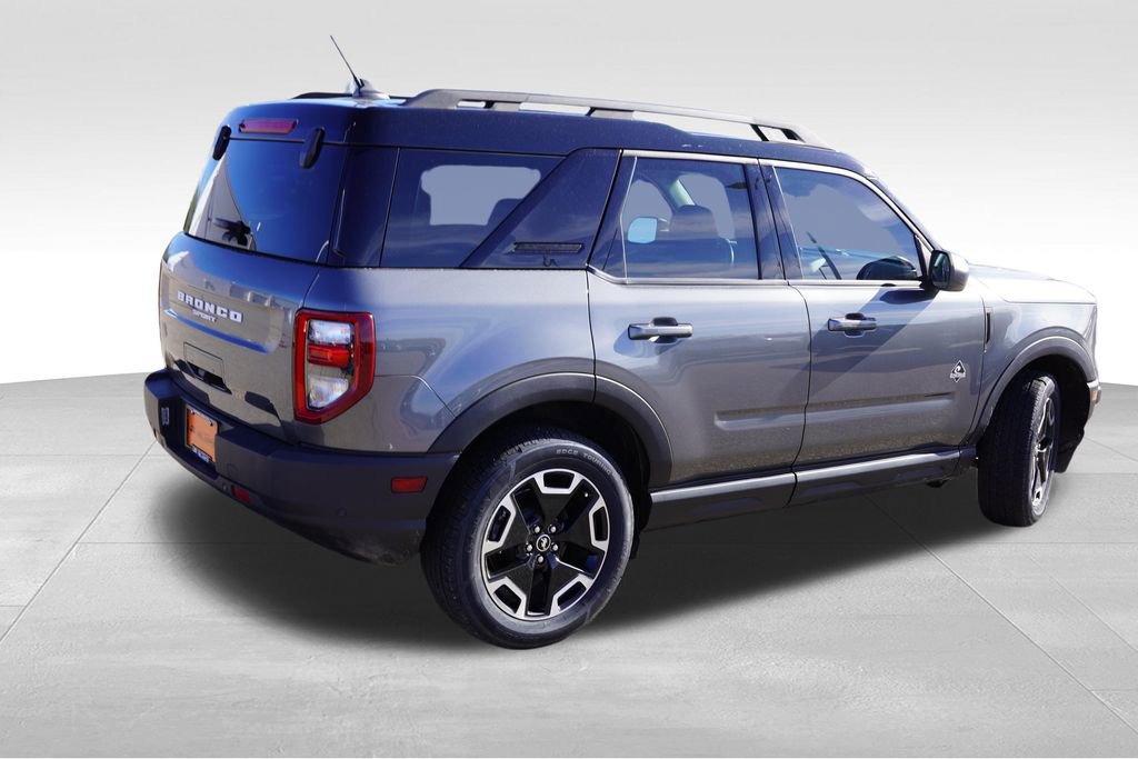 Certified 2023 Ford Bronco Sport Outer Banks w/ Tech Package AWD/4WD image 5