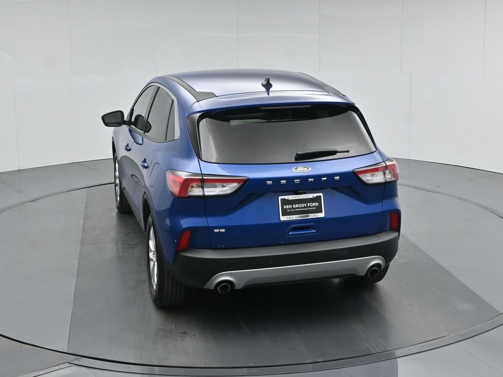 Certified 2022 Ford Escape SE w/ Convenience Package FWD image 44