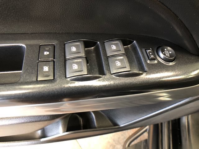 Used 2020 Chevrolet Colorado ZR2 AWD/4WD image 12