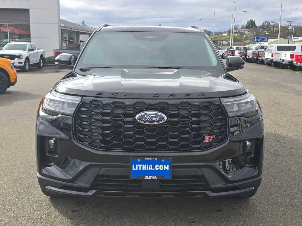 Certified 2026 Ford Explorer ST w/ Sun And Sound Package image 8