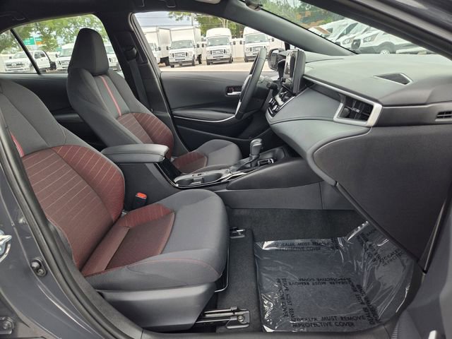 Used 2025 Toyota Corolla SE FWD image 18