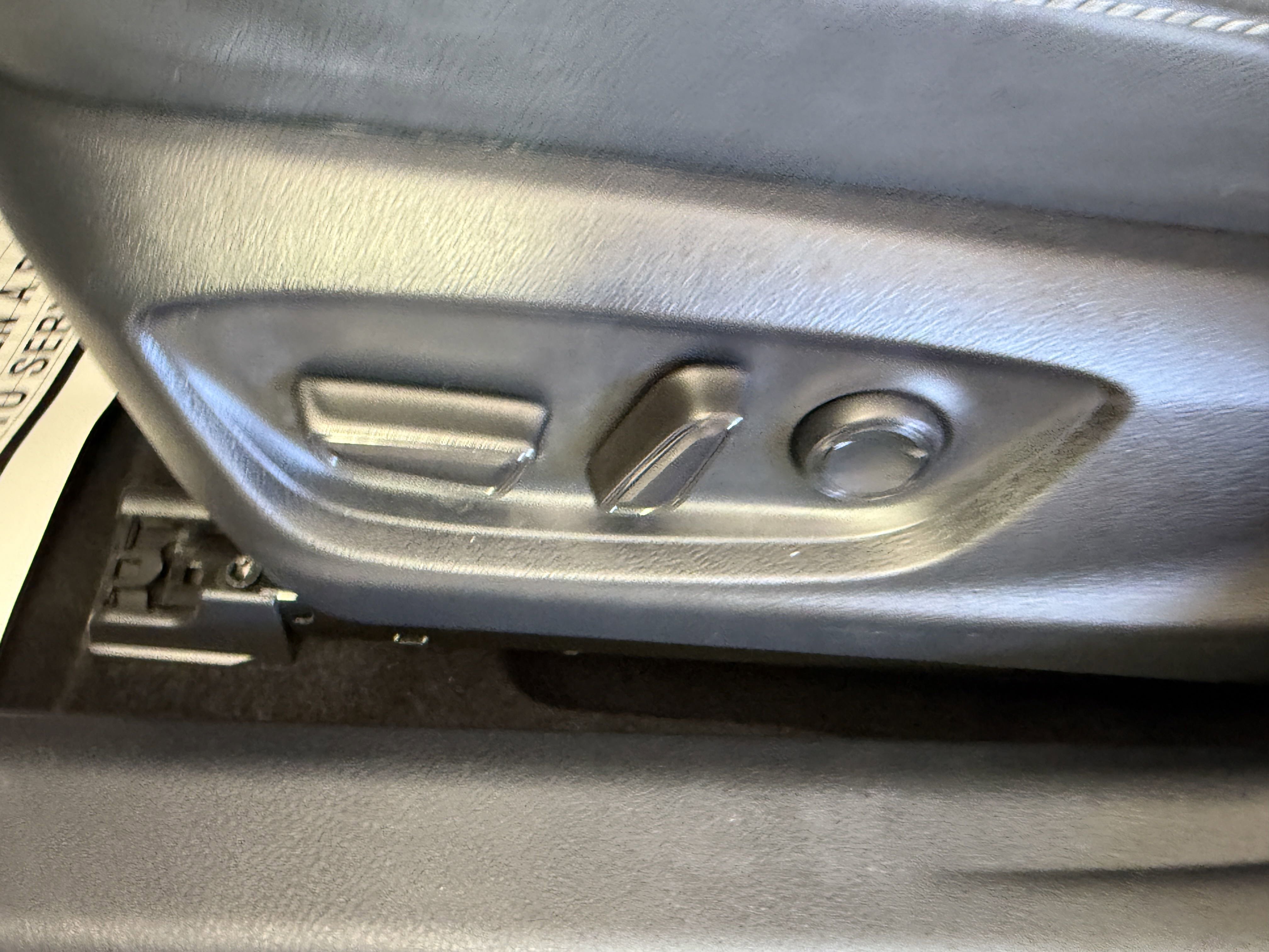 Used 2024 Toyota Camry XSE image 16