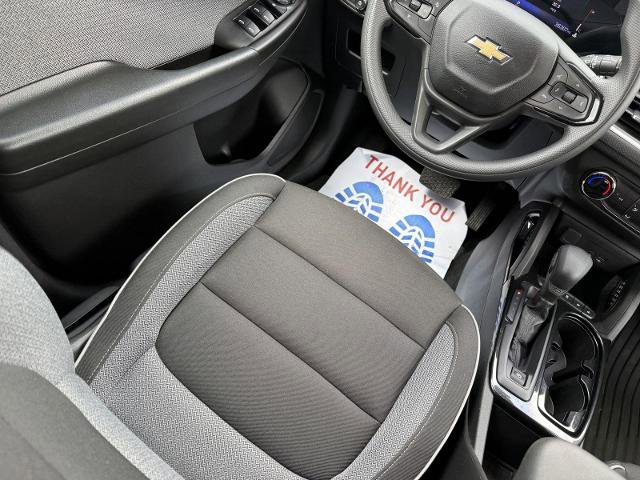 Used 2024 Chevrolet TrailBlazer LS w/ LS Convenience Package image 27