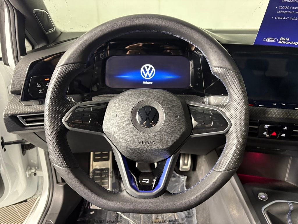 Used 2022 Volkswagen Golf R image 15