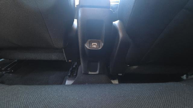 Used 2020 Jeep Renegade Latitude w/ Cold Weather Group image 26