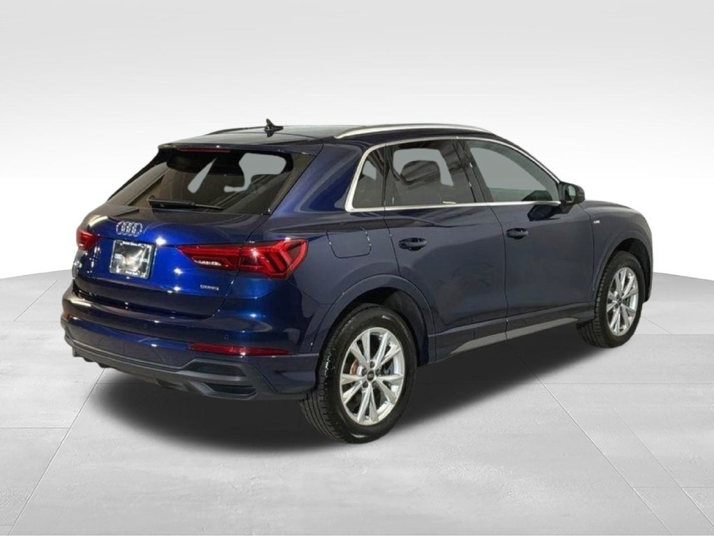 Used 2023 Audi Q3 2.0T Premium Plus w/ Premium Plus Package AWD/4WD image 8