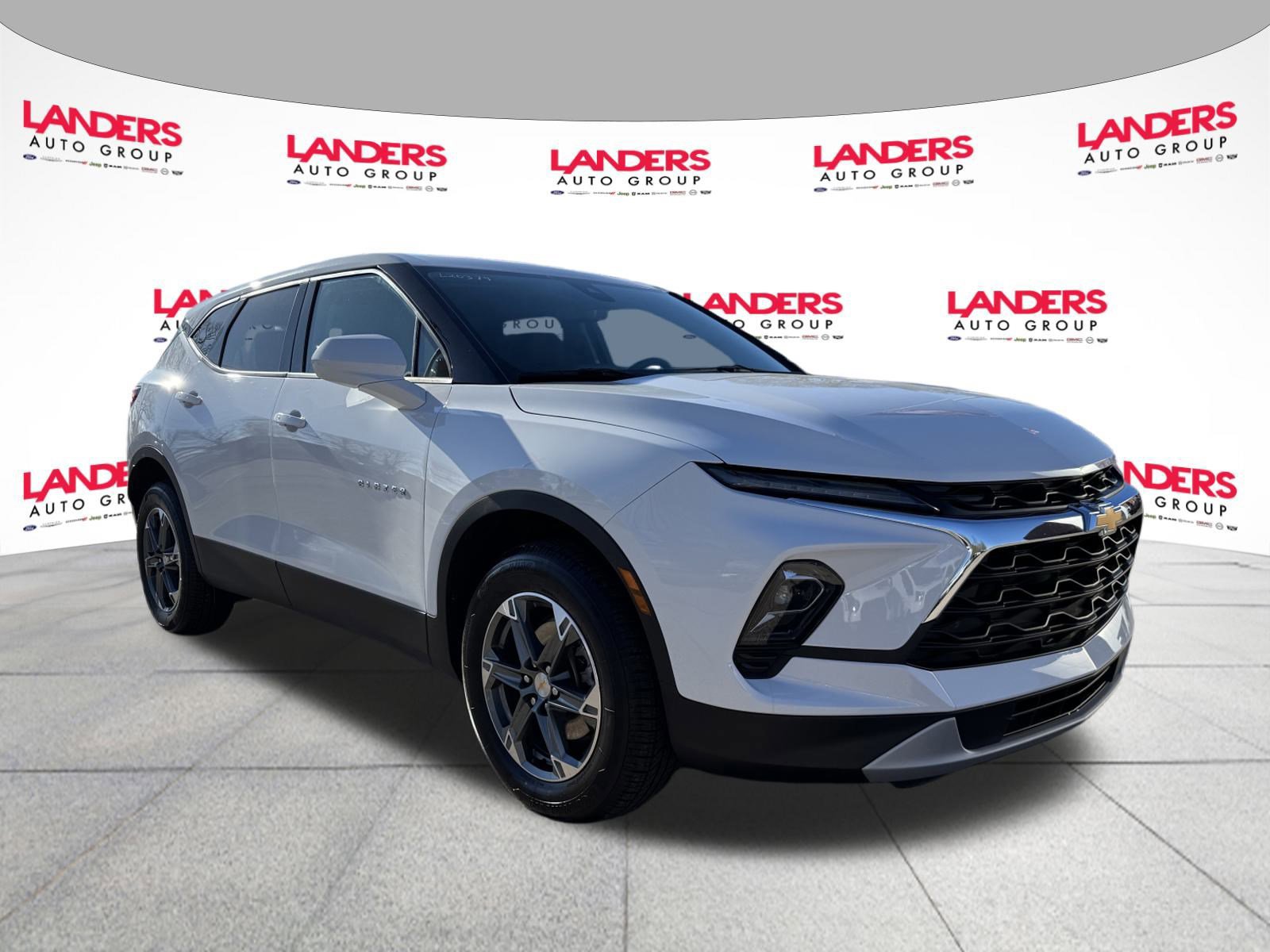 Used 2025 Chevrolet Blazer LT image 7