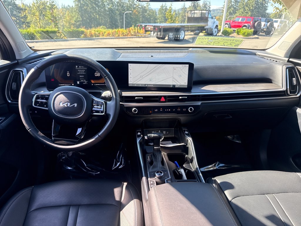 Used 2025 Kia Sorento X-Line EX AWD/4WD image 6