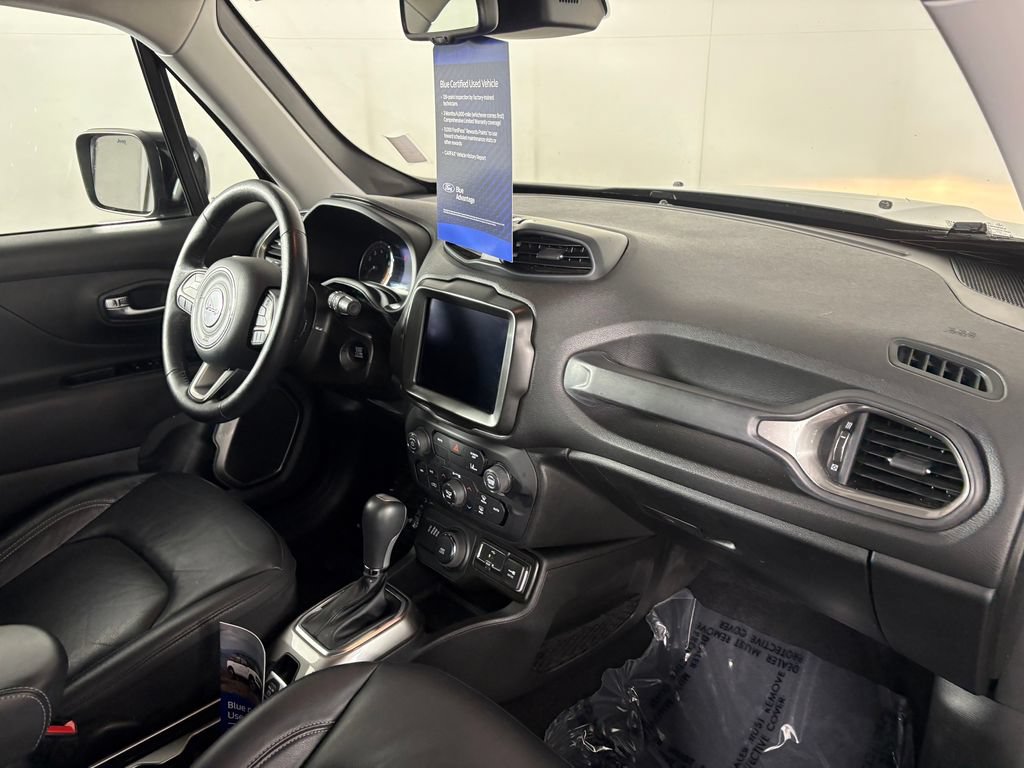 Used 2022 Jeep Renegade Limited AWD/4WD image 34