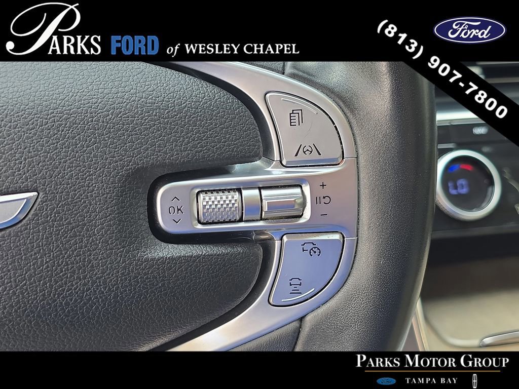 Used 2022 Genesis GV80 2.5T w/ Prestige Package 05 RWD image 30