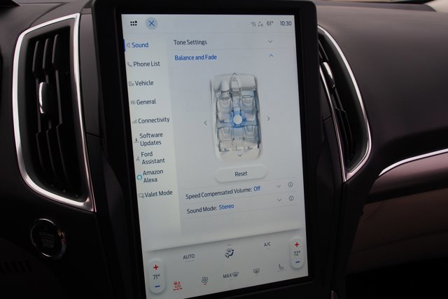 Certified 2024 Ford Edge Titanium w/ Titanium Elite Package image 30